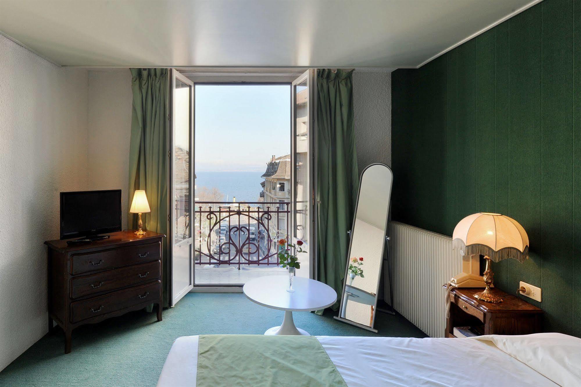 Hotel Le Bourgogne 에비앙레스벵즈 외부 사진