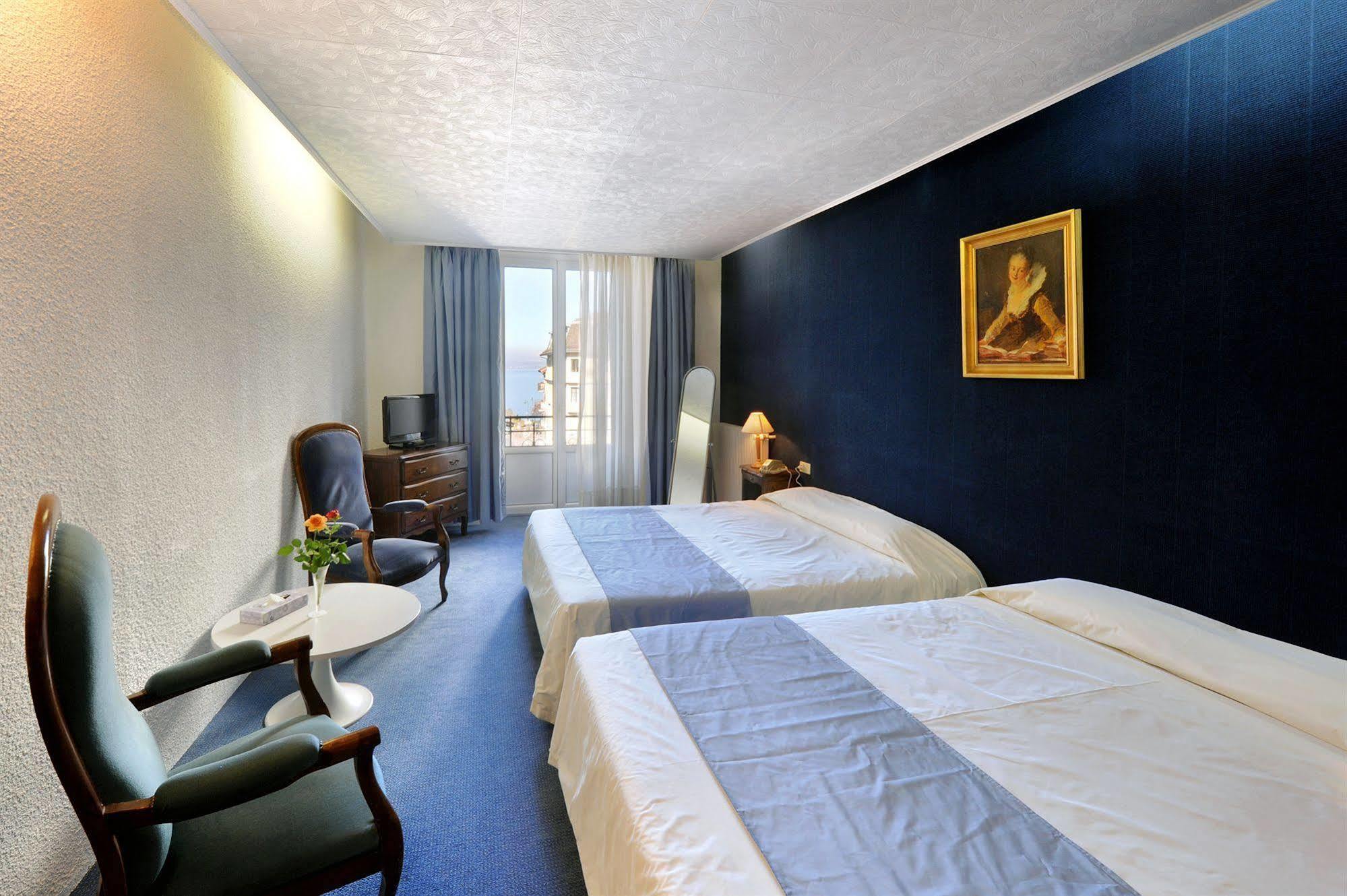 Hotel Le Bourgogne 에비앙레스벵즈 외부 사진